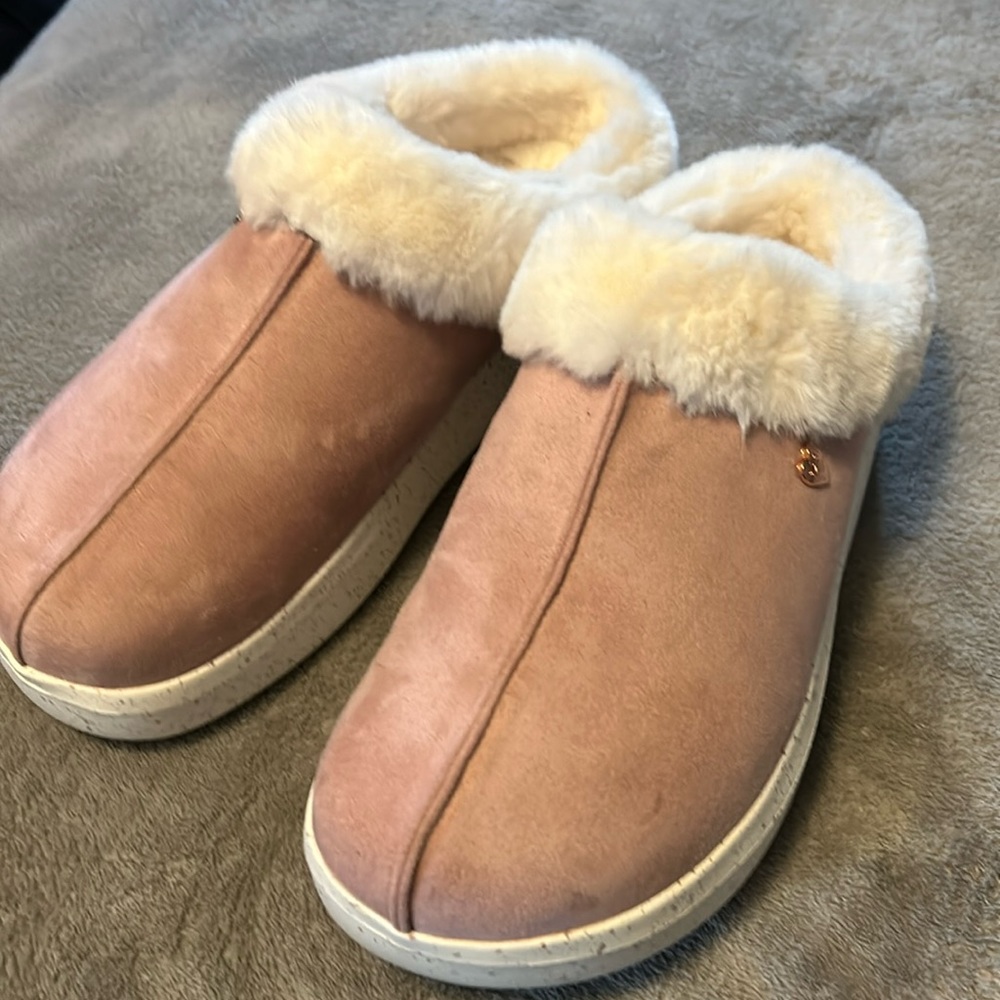 Sketchers platform blush slippers